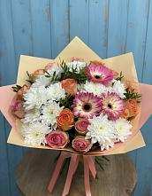 Букет цветов из:  Розы, Герберы и Хризантемы в Усть-Коксе