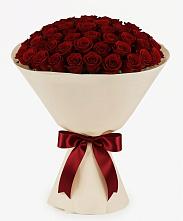 Букет 101 Бордовая роза Блэк Бакарра в Усть-Коксе
