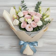 Букет цветов из:  Лизиантусы в Усть-Коксе