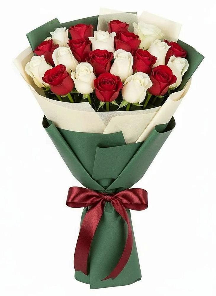 Букет Микс из красных и белых роз в Усть-Коксе