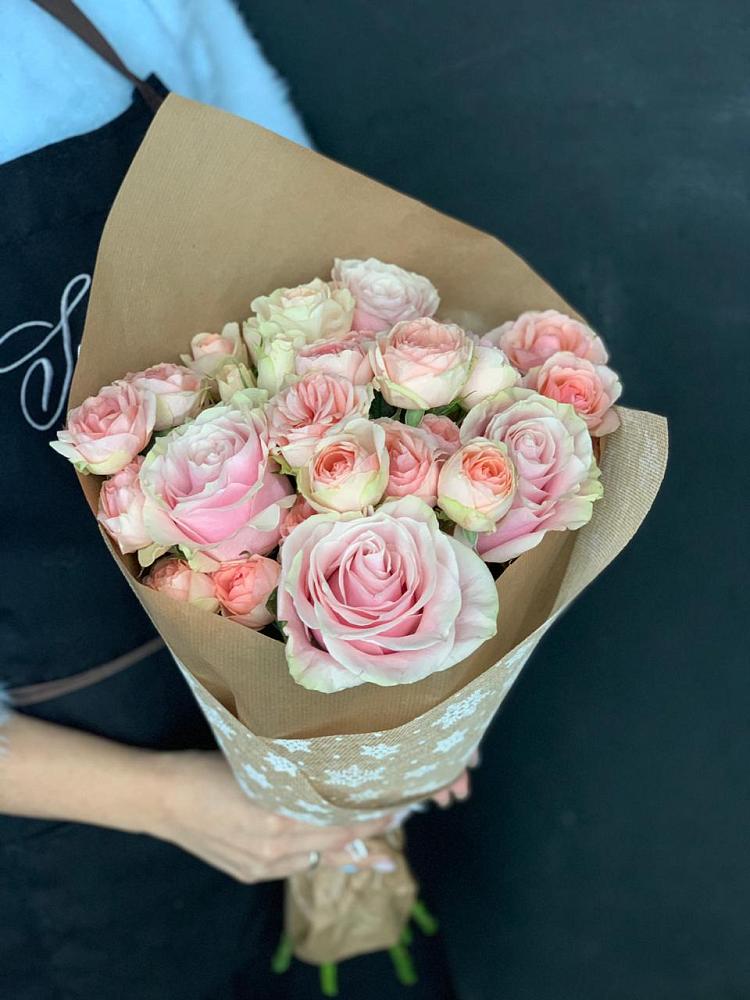 Букет цветов из: Хризантемы и Розы в Усть-Коксе