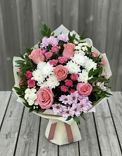 Букет цветов из:  Альстромерии, Гвоздики, Розы и Хризантемы #REPLACE_PRED# Усть-Коксе