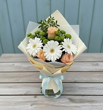Букет цветов из:  Герберы, Розы и Хризантемы в Усть-Коксе