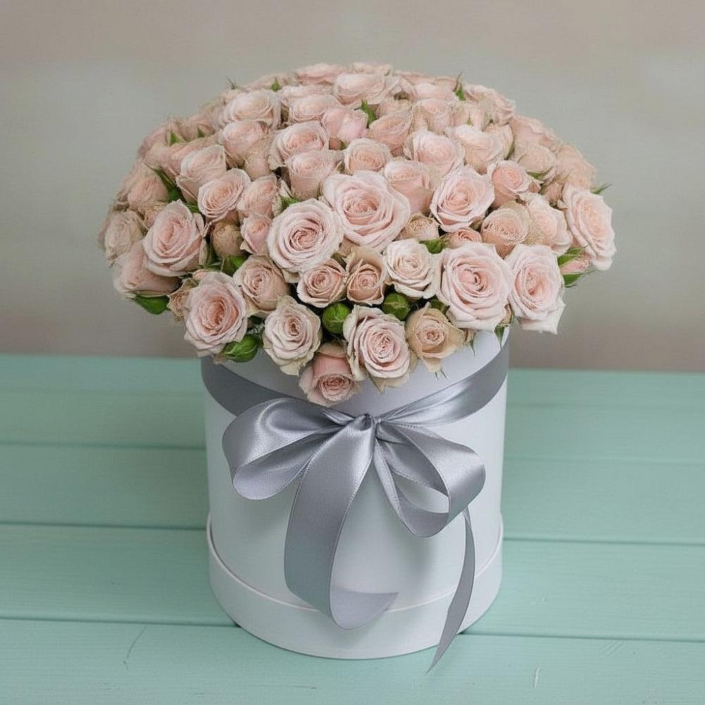 Цветочная композиция из Розы в шляпной коробке в Усть-Коксе